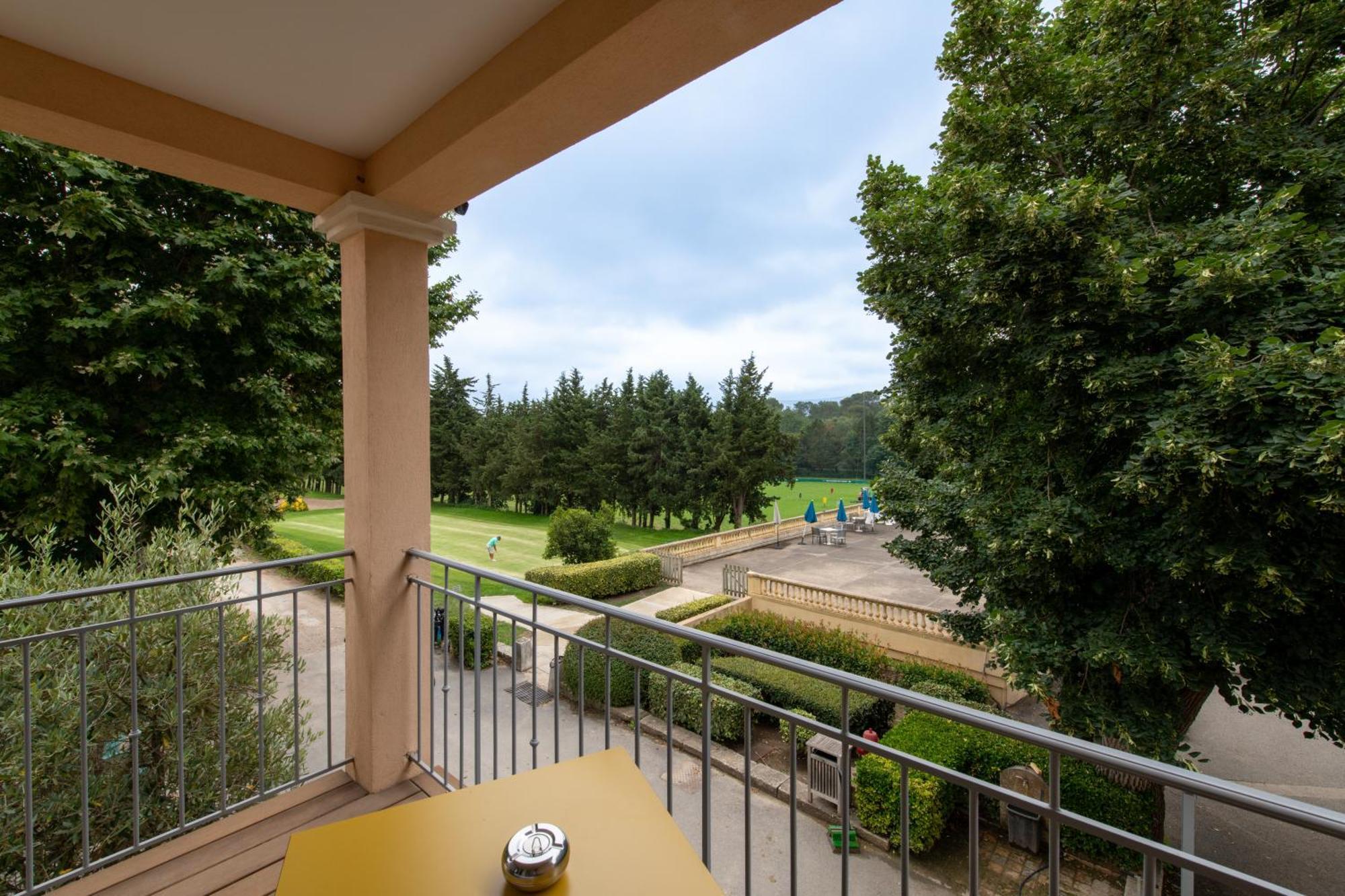 Hotel Golf & Spa Chateau De La Begude The Originals Collection Valbonne Exterior photo